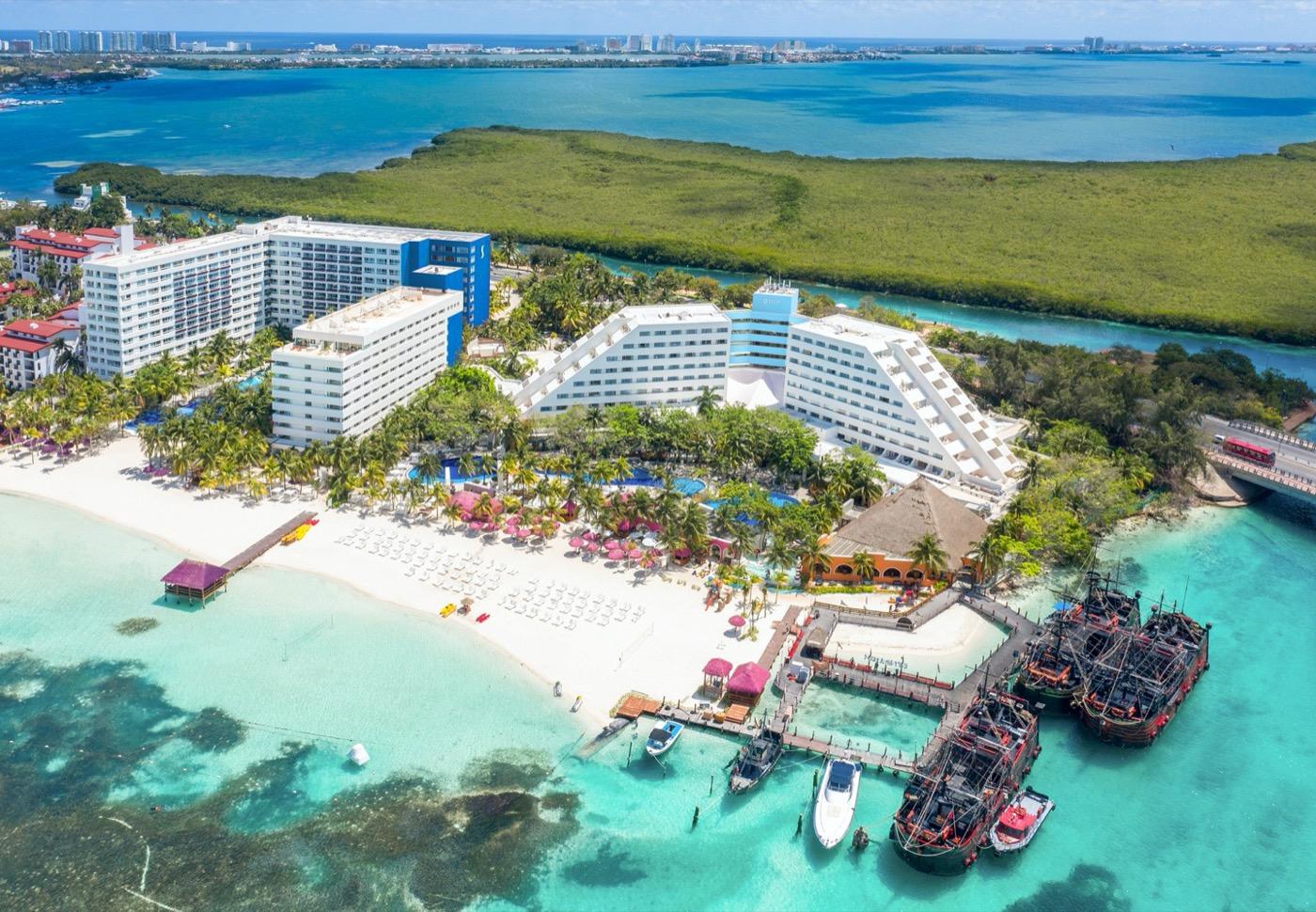 Grand Oasis Cancun